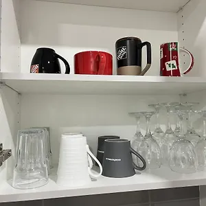 https://private-entire-townhouse-retreat-close-to-lake.calgaryhotelsearch.com